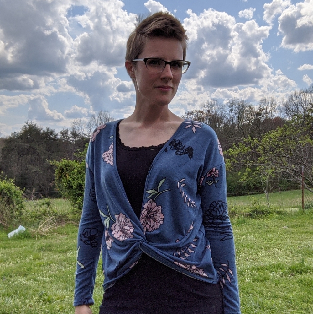 Meet your Posher, Danielle
